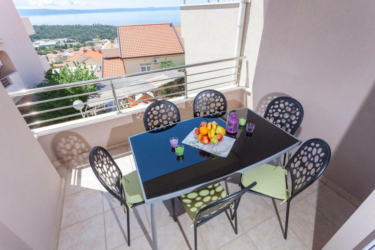 Apartments Dora Макарска Екстериор снимка