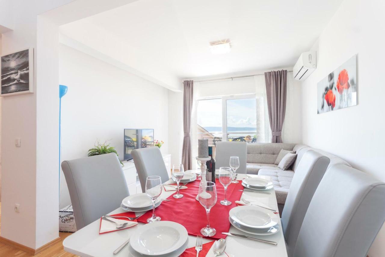 Apartments Dora Макарска Екстериор снимка