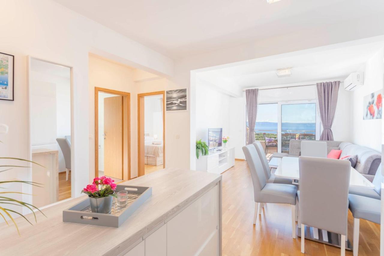 Apartments Dora Макарска Екстериор снимка