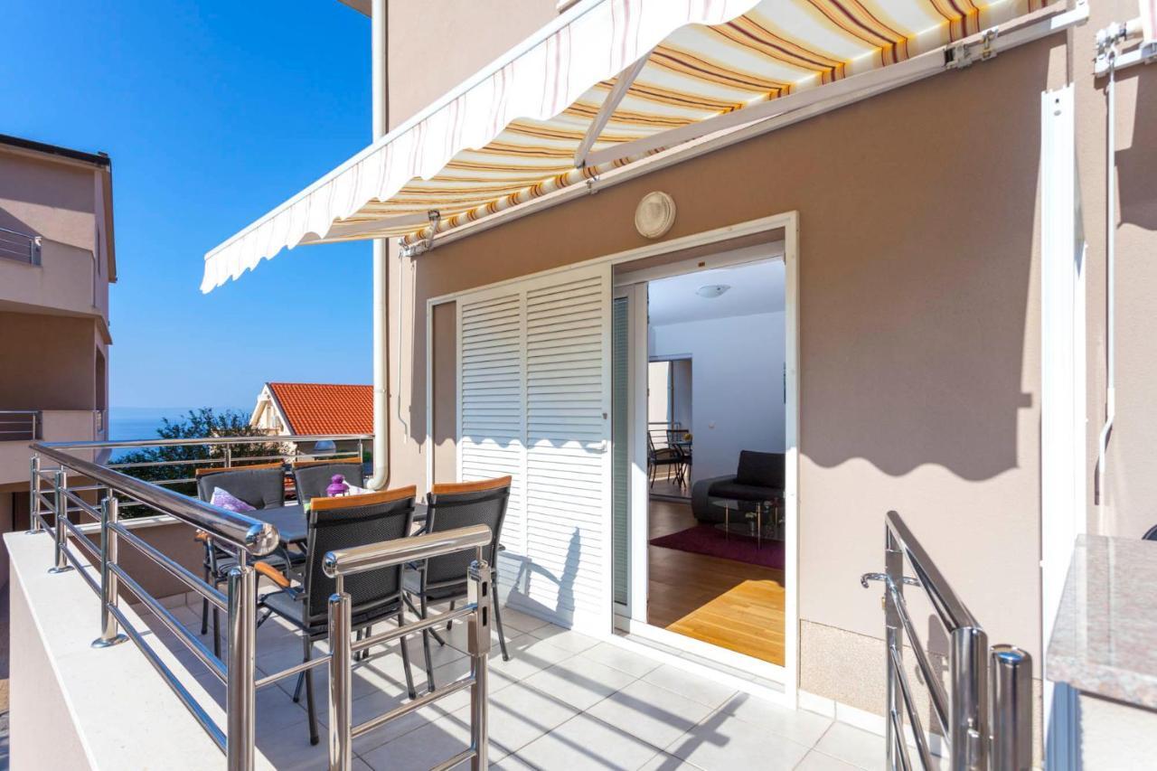 Apartments Dora Макарска Екстериор снимка