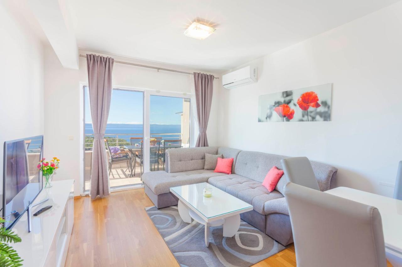 Apartments Dora Макарска Екстериор снимка